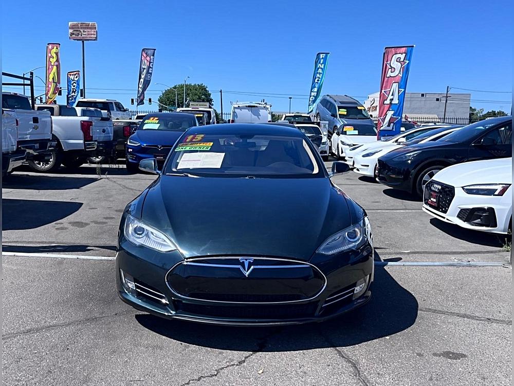 tesla model s 2013 5YJSA1CN0DFP10851 image tesla model s 2013 5YJSA1CN0DFP10851 image
